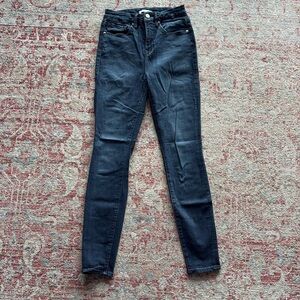 Good American good legs high rise skinny jeans. Size 27